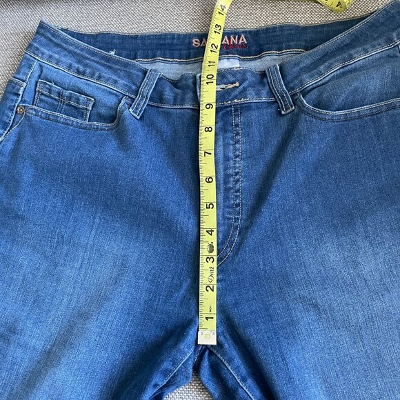 Santana Jeans Capris - Picture 5 of 10